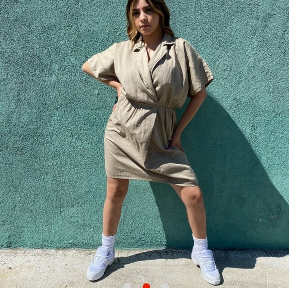 Khaki dress from los Angeles apparel - Picture 1 of 7